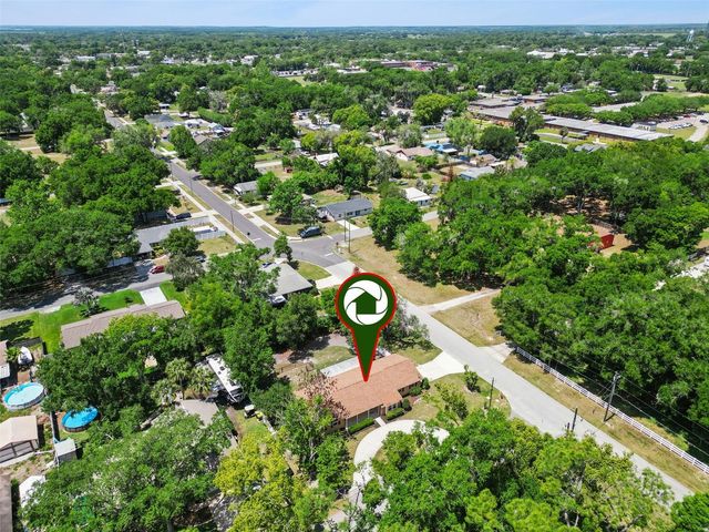 80 WHITCOMB AVENUE, Umatilla, FL 32784