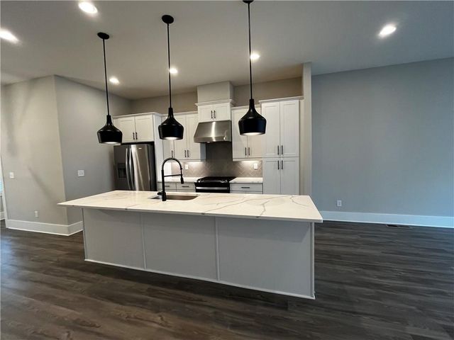 2011 Oak Lane NW, Atlanta, GA 30318
