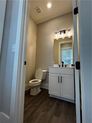 2011 Oak Lane NW, Atlanta, GA 30318