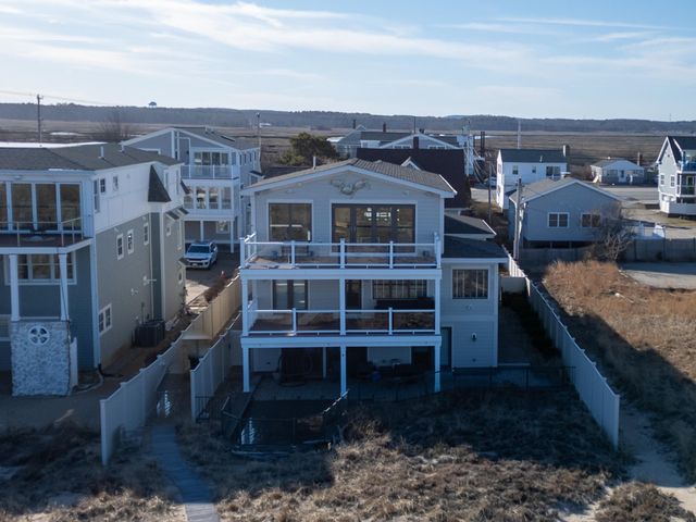 126 Ocean Boulevard, Seabrook, NH 03874