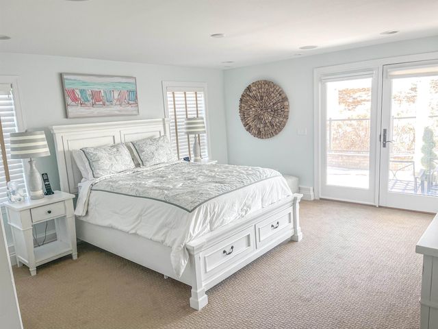 126 Ocean Boulevard, Seabrook, NH 03874