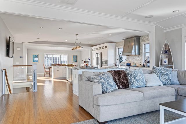 126 Ocean Boulevard, Seabrook, NH 03874