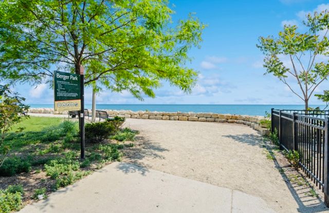 6171 N Sheridan Road 2202, Chicago, IL 60660