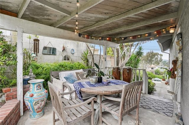 1940 N Ardmore, Manhattan Beach, CA 90266