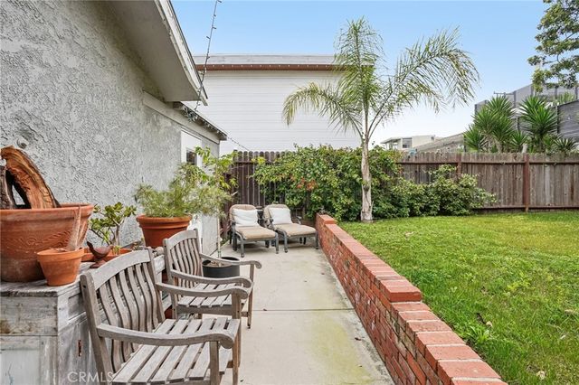 1940 N Ardmore, Manhattan Beach, CA 90266