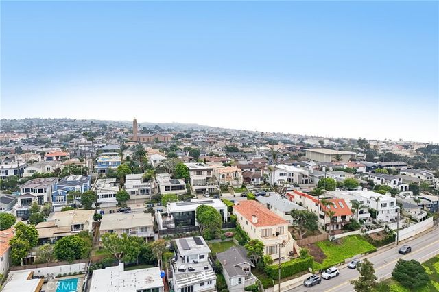 1940 N Ardmore, Manhattan Beach, CA 90266