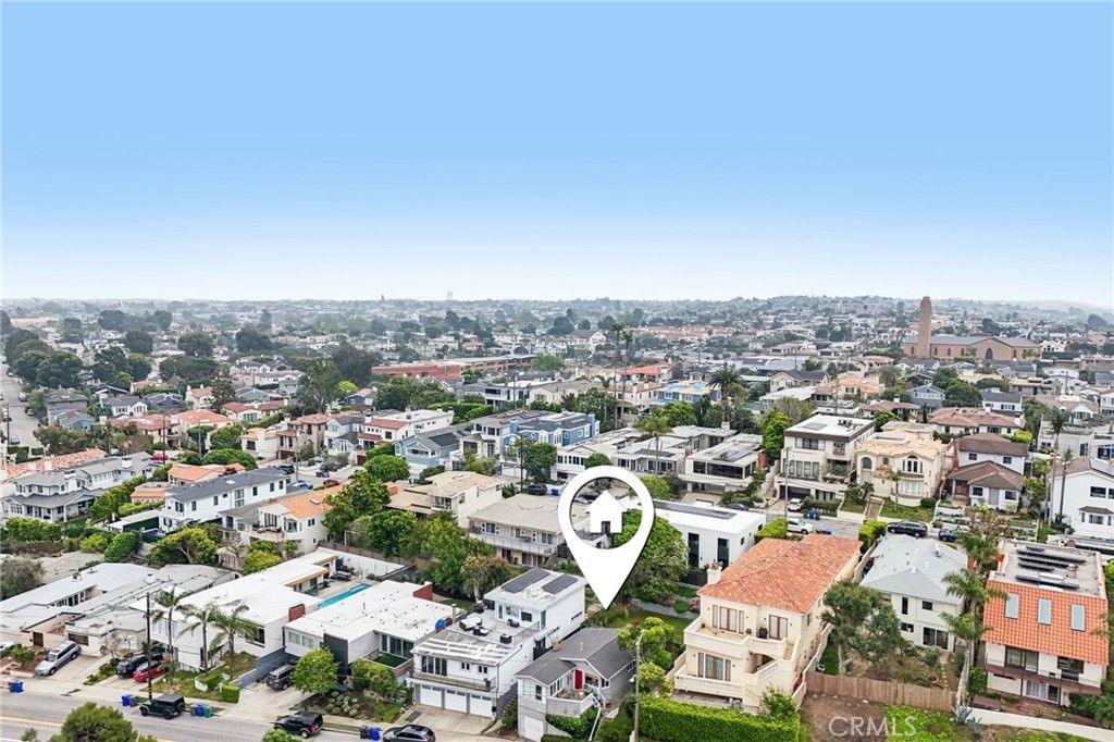 Image 33 of property listing at 1940 N Ardmore, Manhattan Beach, CA 90266
