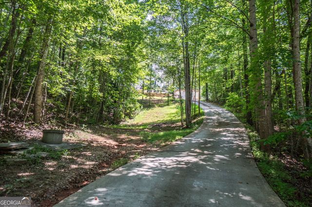 1896 Duffy Grizzle Road, Dahlonega, GA 30533