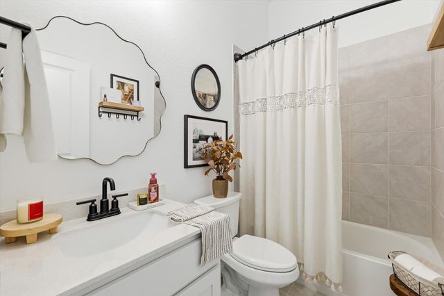 1405 Bonsmara Drive, Northlake, TX 76247