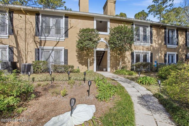 13727 RICHMOND PARK Drive N 204, Jacksonville, FL 32224