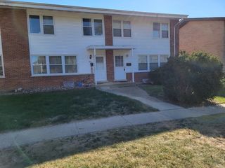 529 Sidney Avenue D, Glendale Heights, IL 60139