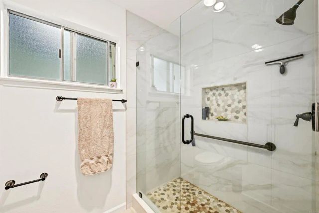 3808 Vista Campana South 11, Oceanside, CA 92057