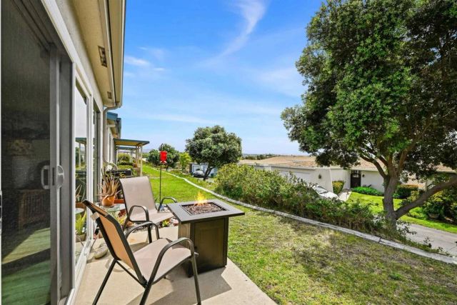 3808 Vista Campana South 11, Oceanside, CA 92057