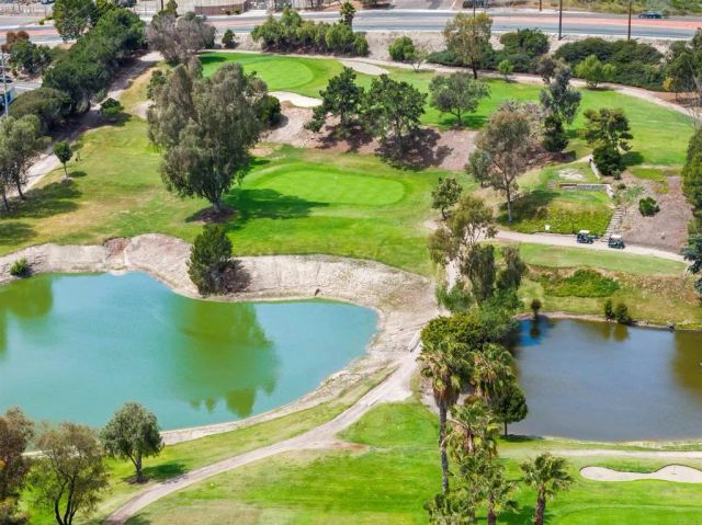 3808 Vista Campana South 11, Oceanside, CA 92057