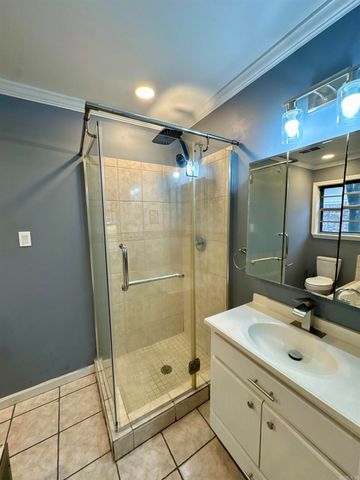 5923 Davis Drive, Pine Bluff, AR 71603