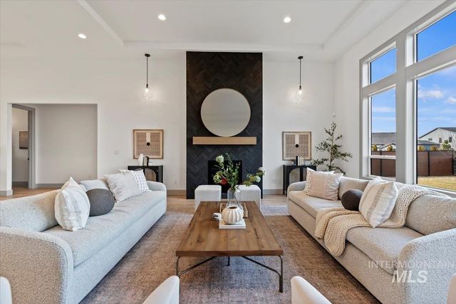 6426 W Danes Dr. Shasta XXL, Eagle, ID 83616