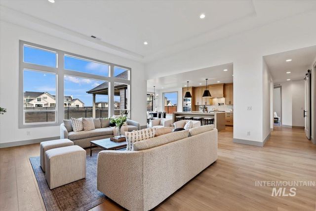 6426 W Danes Dr. Shasta XXL, Eagle, ID 83616