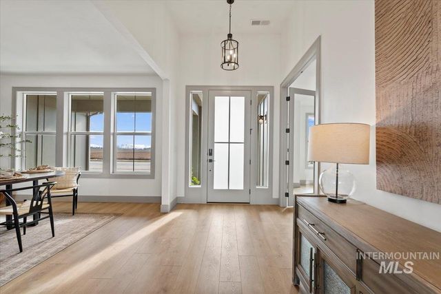 6426 W Danes Dr. Shasta XXL, Eagle, ID 83616