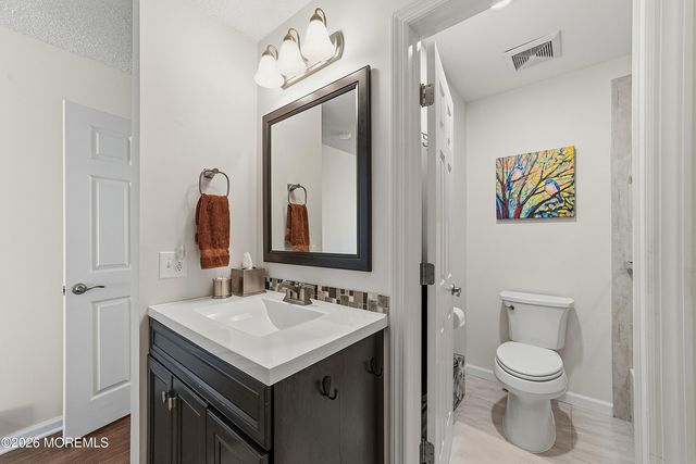 297a Yardley Drive, Monroe, NJ 08831