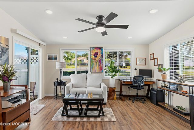 297a Yardley Drive, Monroe, NJ 08831
