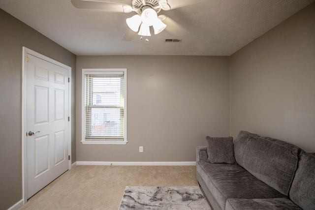 1181 Oatlands Park, Lexington, KY 40509