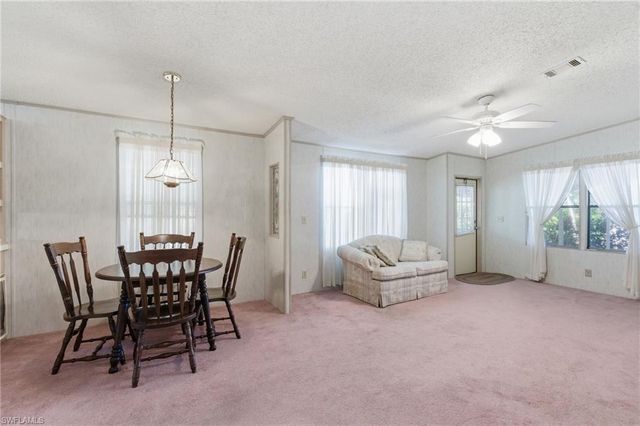 11250 Stringfellow RD, Bokeelia, FL 33922