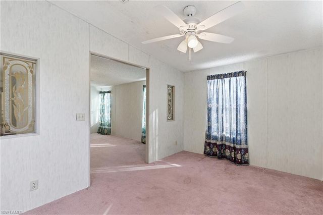 11250 Stringfellow RD, Bokeelia, FL 33922