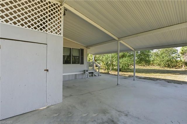 11250 Stringfellow RD, Bokeelia, FL 33922