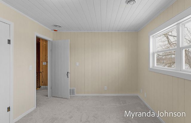 14661 Mercury Drive, Grand Haven, MI 49417