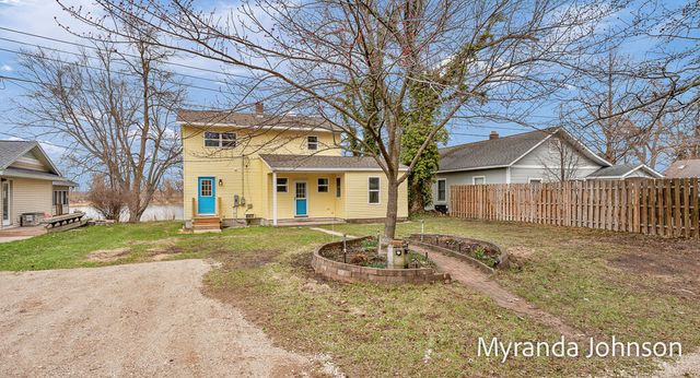 14661 Mercury Drive, Grand Haven, MI 49417
