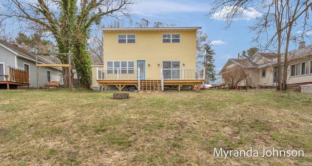 14661 Mercury Drive, Grand Haven, MI 49417