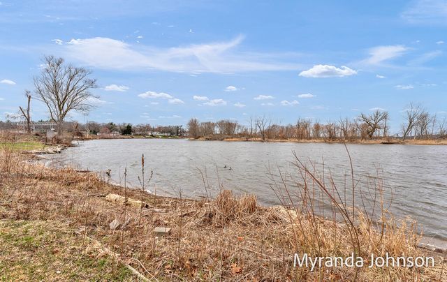 14661 Mercury Drive, Grand Haven, MI 49417