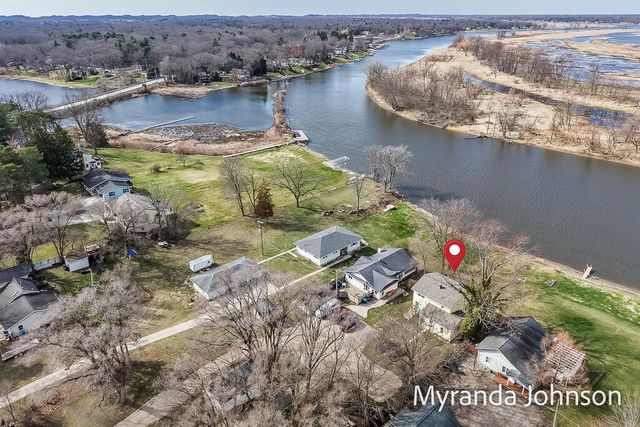 14661 Mercury Drive, Grand Haven, MI 49417