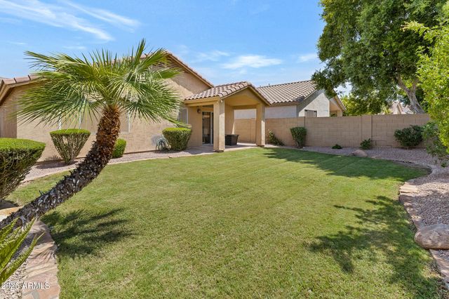 1819 W BROOKWOOD Court, Phoenix, AZ 85045