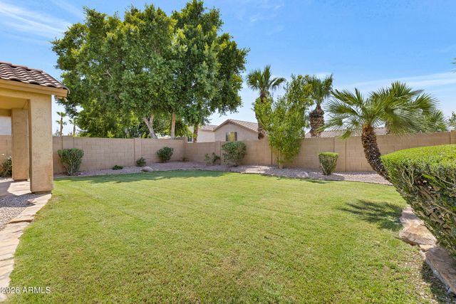 1819 W BROOKWOOD Court, Phoenix, AZ 85045