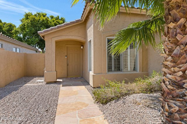 1819 W BROOKWOOD Court, Phoenix, AZ 85045