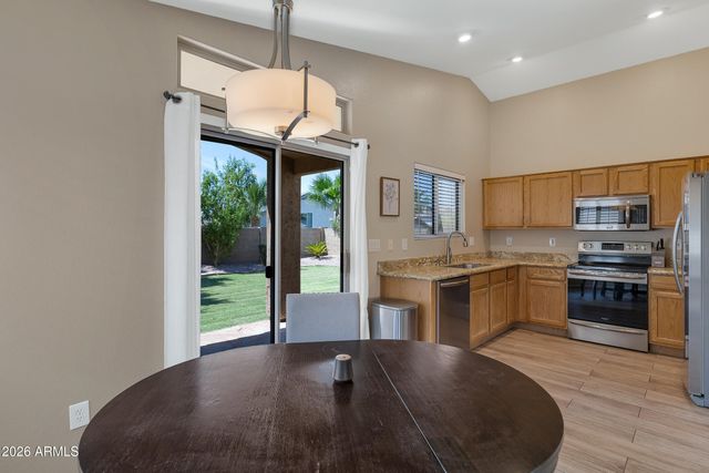 1819 W BROOKWOOD Court, Phoenix, AZ 85045