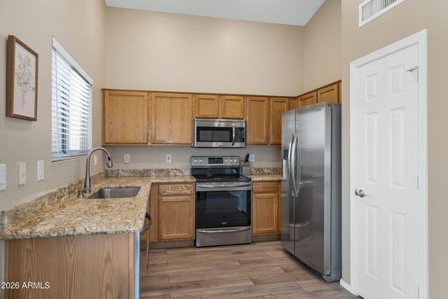 1819 W BROOKWOOD Court, Phoenix, AZ 85045