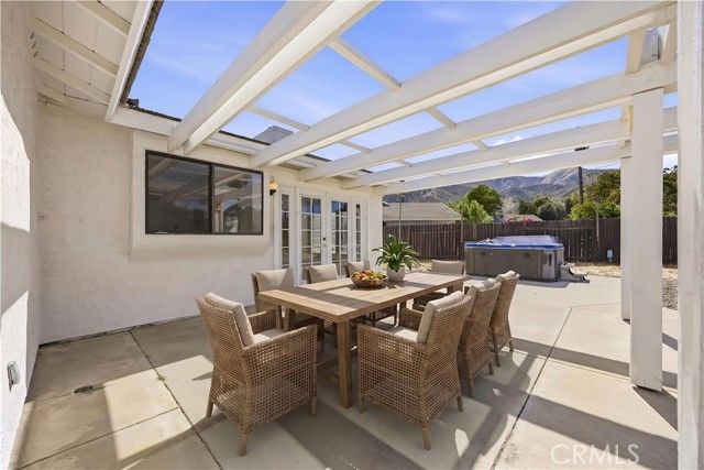 15110 Wavecrest Drive, Lake Elsinore, CA 92530