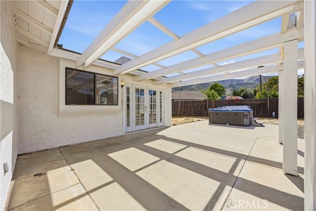 15110 Wavecrest Drive, Lake Elsinore, CA 92530