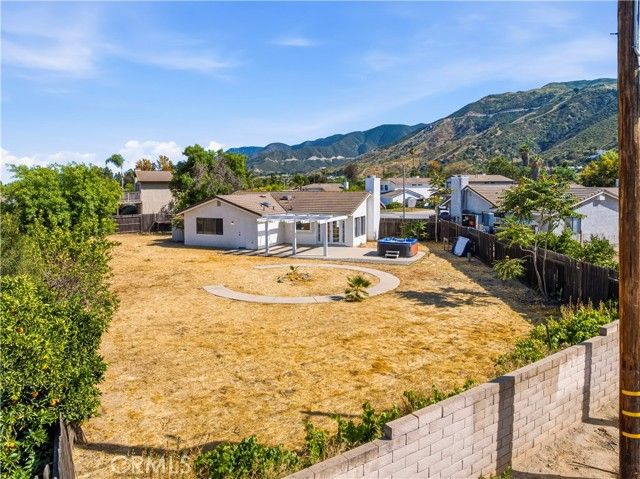 15110 Wavecrest Drive, Lake Elsinore, CA 92530