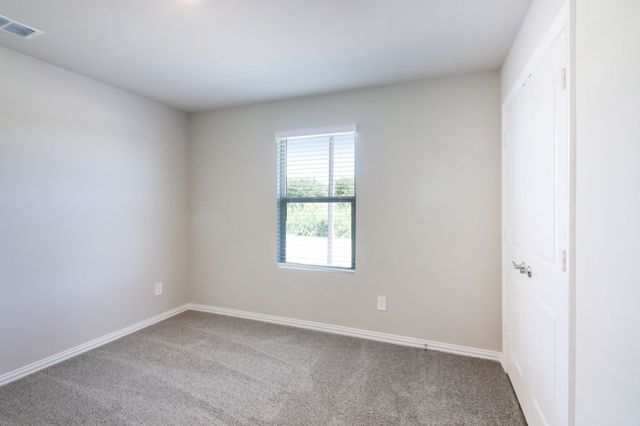951 Dayflower Court, Lavon, TX 75166