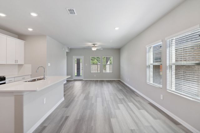 951 Dayflower Court, Lavon, TX 75166
