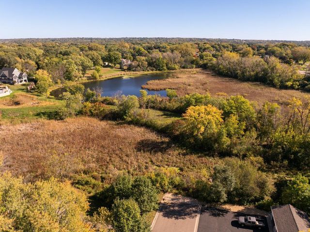 1940 Hunter Lane, Mendota Heights, MN 55118