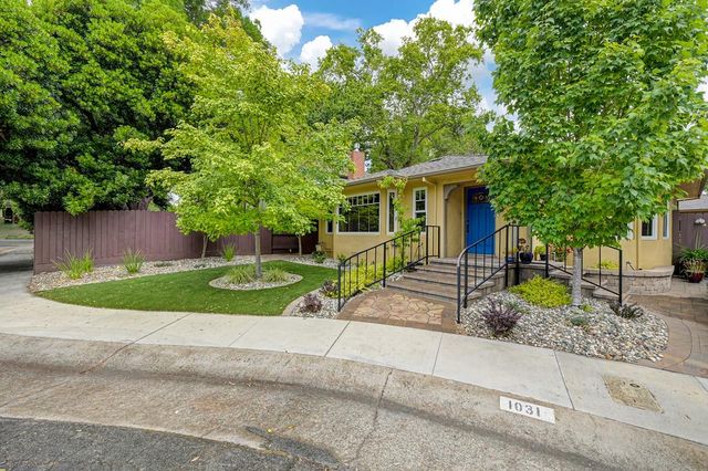 1031 9th Ave, Sacramento, CA 95818