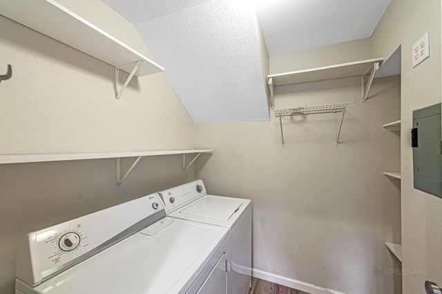 1500 Sandy Springs Unit 35 Road 35, Houston, TX 77042