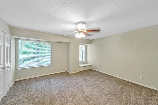 1500 Sandy Springs Unit 35 Road 35, Houston, TX 77042