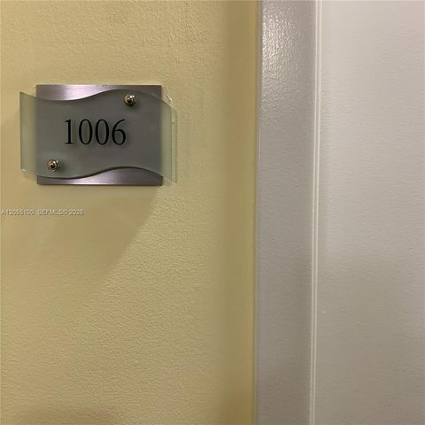 2000 N Bayshore Dr 1006, Miami, FL 33137