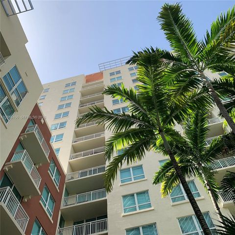 2000 N Bayshore Dr 1006, Miami, FL 33137