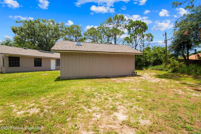 1421 Degroodt Road SW, Palm Bay, FL 32908